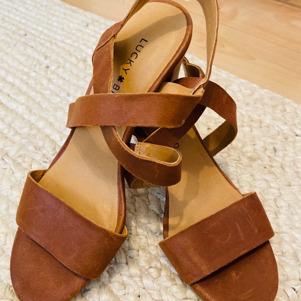 Lucky Brand 7.5